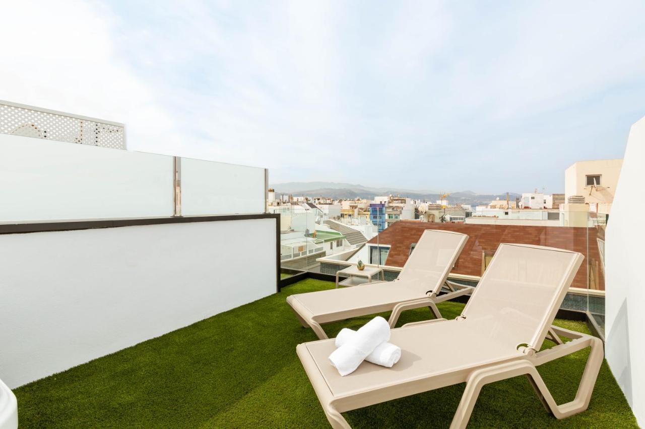 ラスパルマス・デ・グランカナリアLuxury Penthouse With Jacuzzi La Stradaアパートメント エクステリア 写真